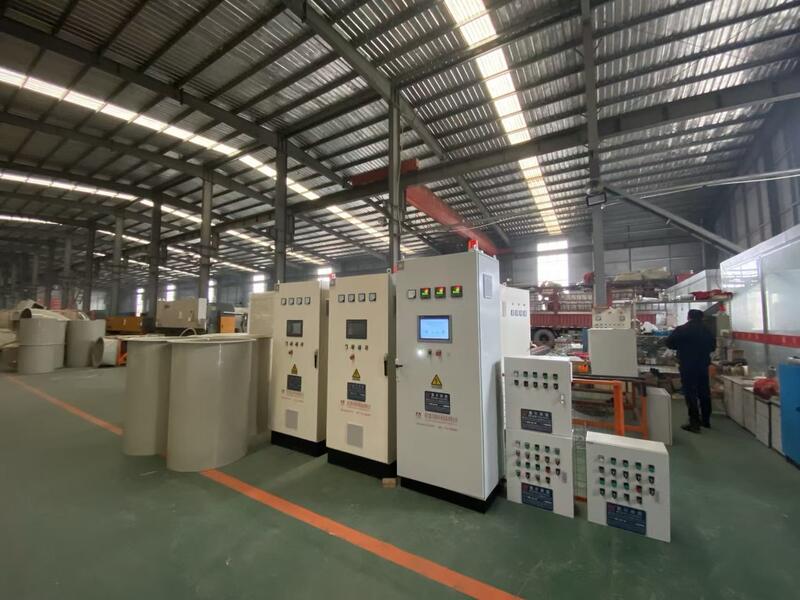 Zhejiang Huier Coating Environmental Protection Equipment Co., Ltd প্রস্তুতকারকের উৎপাদন লাইন